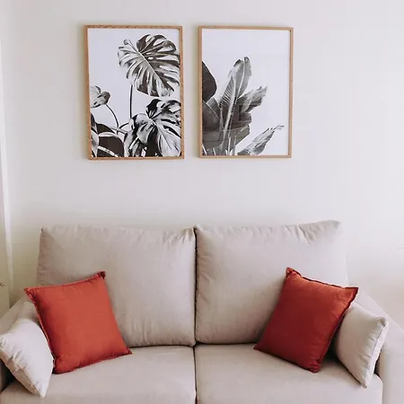 Estelles Close To Apartamento Valencia